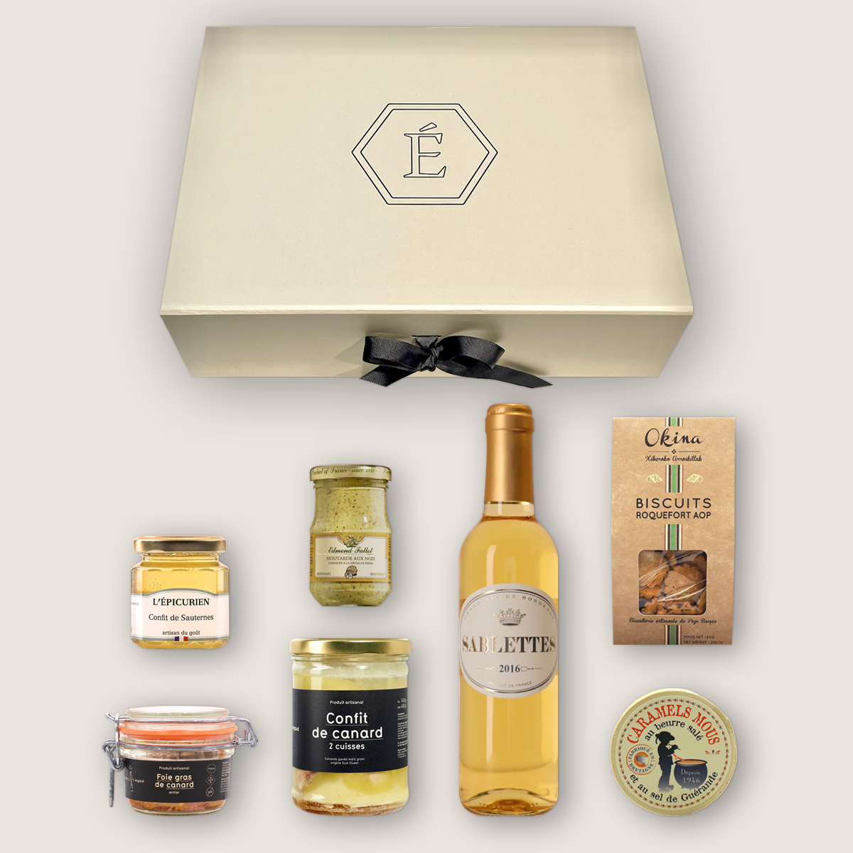 Geschenkbox "La Périgourdine" von Les Épicuriens in Berlin Kreuzberg mit Confit de Canard, Foie Gras, Senf und Sauternewein